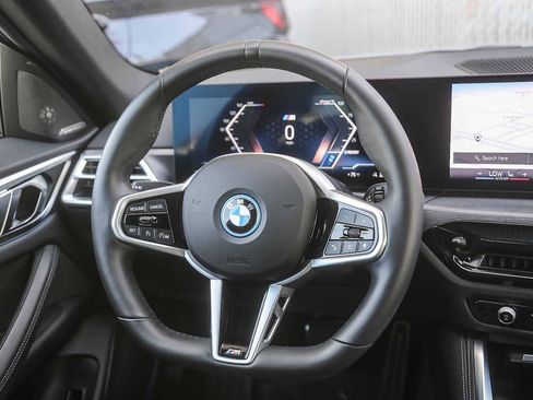 Used 2025 BMW i4 eDrive40 w/ M Sport Package image 12