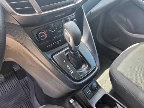 Used 2020 Ford Transit Connect XL FWD image 14