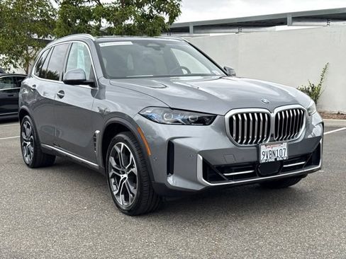 Used 2026 BMW X5 sDrive40i w/ Premium Package RWD image 6