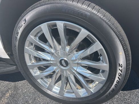 Used 2021 Cadillac Escalade Premium Luxury w/ Performance Package RWD image 8