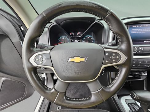 Used 2021 Chevrolet Colorado LT AWD/4WD image 20