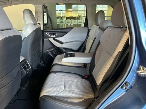 Used 2021 Subaru Forester Premium AWD/4WD image 26