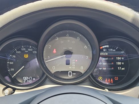 Certified 2024 Porsche Macan S AWD/4WD image 16