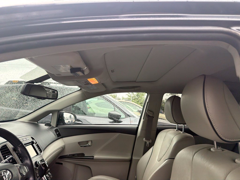 Used 2013 Toyota Venza XLE w/ XLE Premium Pkg AWD/4WD image 5