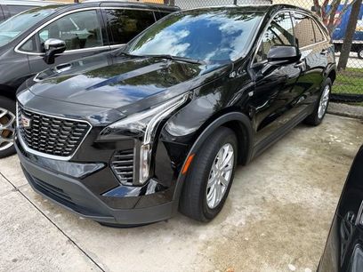 Used 2023 Cadillac XT4 Luxury w/ Cold Weather Package