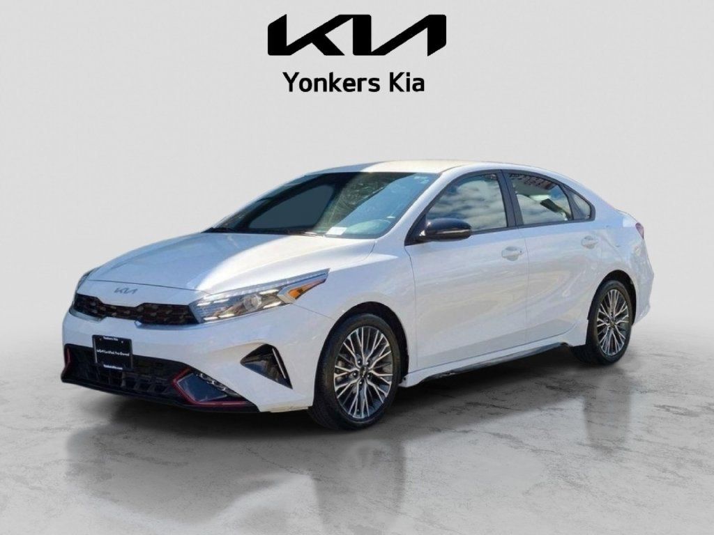 Used 2023 Kia Forte GT-Line FWD image 2