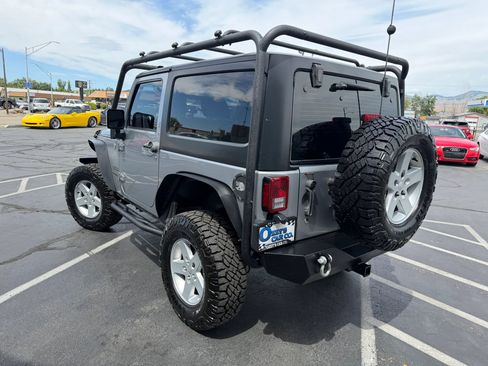 Used 2016 Jeep Wrangler Sport w/ Quick Order Package 23S AWD/4WD image 5