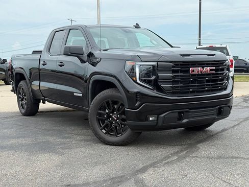 Used 2023 GMC Sierra 1500 Elevation AWD/4WD image 2