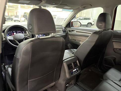 Certified 2023 Volkswagen Atlas SE FWD image 20