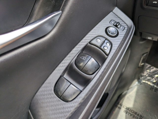 Used 2022 Nissan Sentra SR w/ Lighting Package FWD image 19