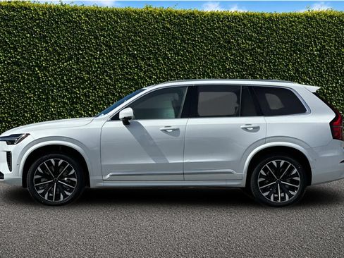 New 2026 Volvo XC90 B5 Plus w/ Protection Package AWD/4WD image 3