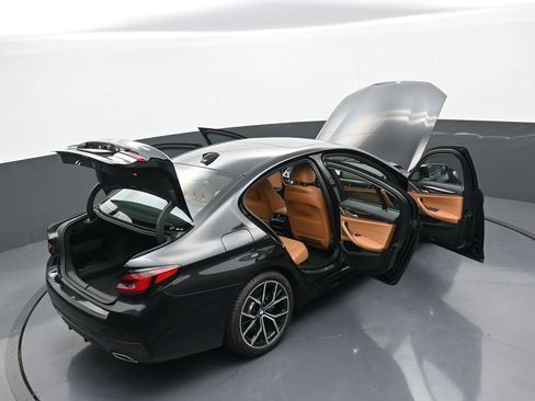 Used 2023 BMW 540i xDrive w/ M Sport Package AWD/4WD image 44