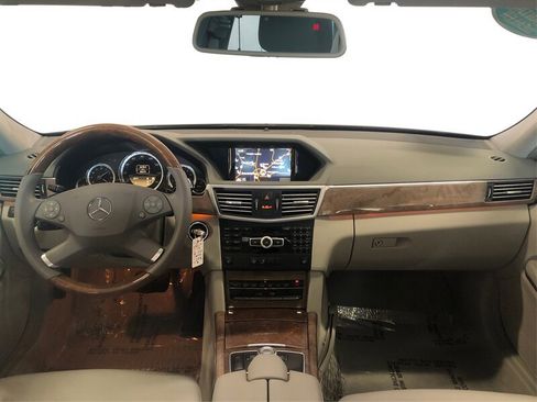 Used 2012 Mercedes-Benz E 350 E 350 image 22