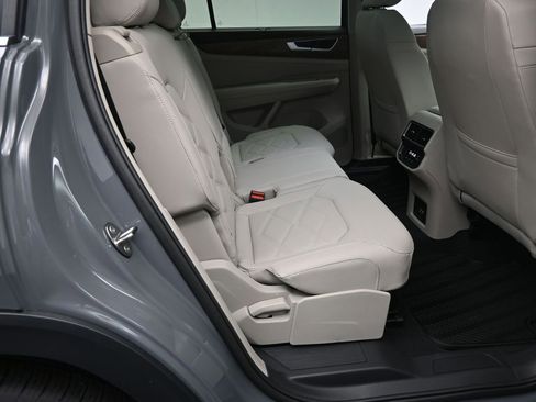 New 2026 Volkswagen Atlas SE FWD image 26