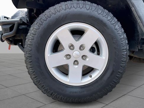 Used 2012 Jeep Wrangler Sport image 12