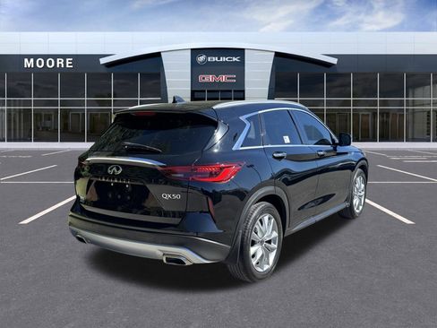 Used 2022 INFINITI QX50 Luxe w/ Cargo Package image 3