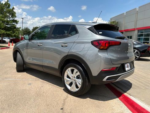 Used 2025 Buick Encore GX Preferred FWD image 8