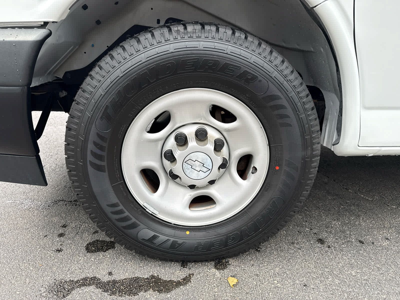 Used 2019 Chevrolet Express 3500 LS RWD image 9