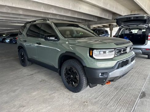 Used 2026 Honda Passport TrailSport Elite image 3