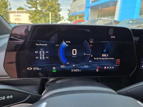 Used 2024 Chevrolet Blazer EV LT AWD/4WD image 18