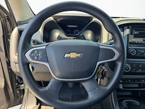 Used 2015 Chevrolet Colorado W/T w/ WT Convenience Package RWD image 18