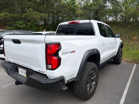Certified 2024 Chevrolet Colorado ZR2 AWD/4WD image 11