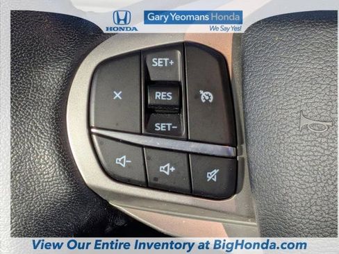 Used 2021 Ford Explorer XLT w/ Equipment Group 202A RWD image 27