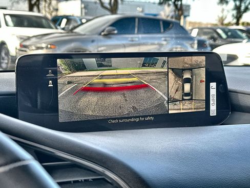 Used 2025 MAZDA MAZDA3 2.5 Turbo Sedan w/Premium Plus image 23