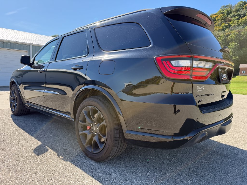 Used 2024 Dodge Durango R/T w/ Tow 'N Go Group AWD/4WD image 7