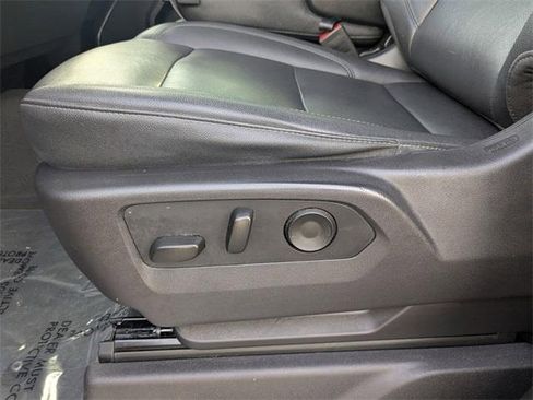 Used 2024 GMC Sierra 1500 SLT image 20