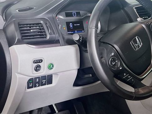 Certified 2023 Honda Ridgeline RTL image 11
