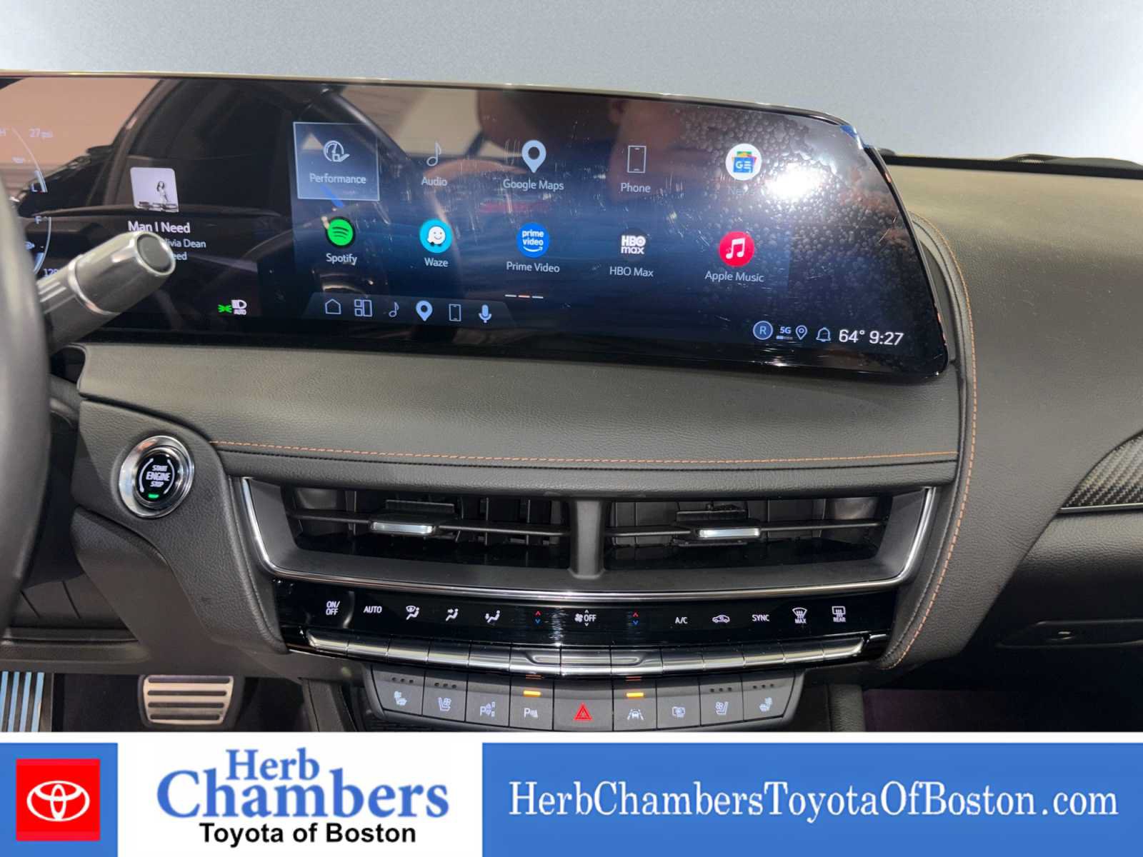 Used 2025 Cadillac CT5 V w/ Platinum Package AWD/4WD image 13