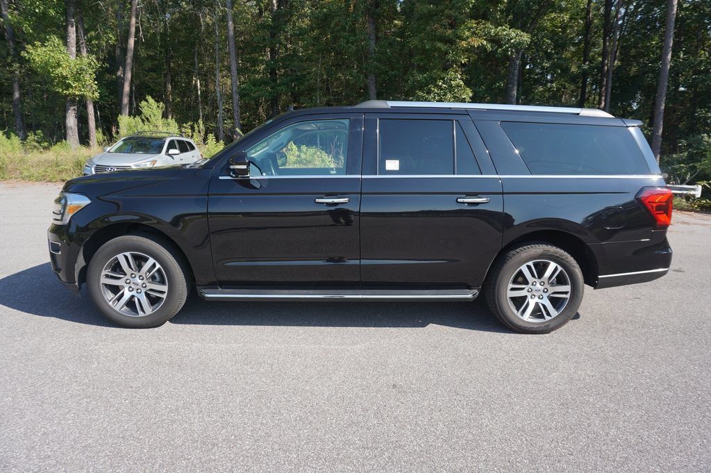 Used 2023 Ford Expedition Max Limited RWD image 21