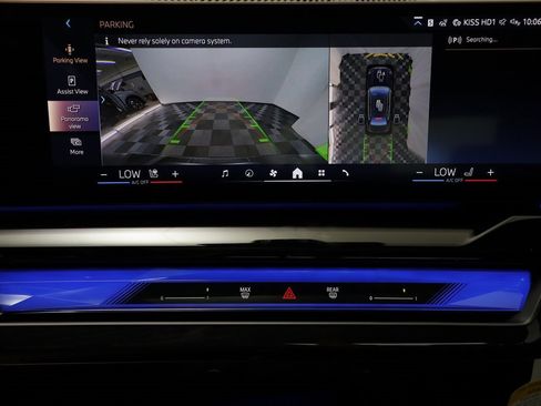 New 2025 BMW i5 xDrive40 w/ Premium Package image 12