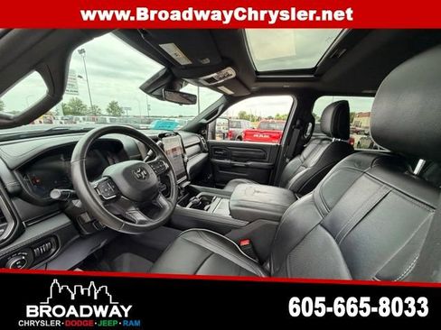 Used 2024 RAM 3500 Limited AWD/4WD image 14