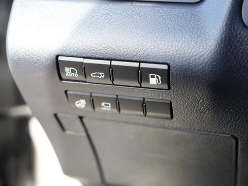 Used 2021 Lexus RX 450hL AWD w/ Premium Package image 18