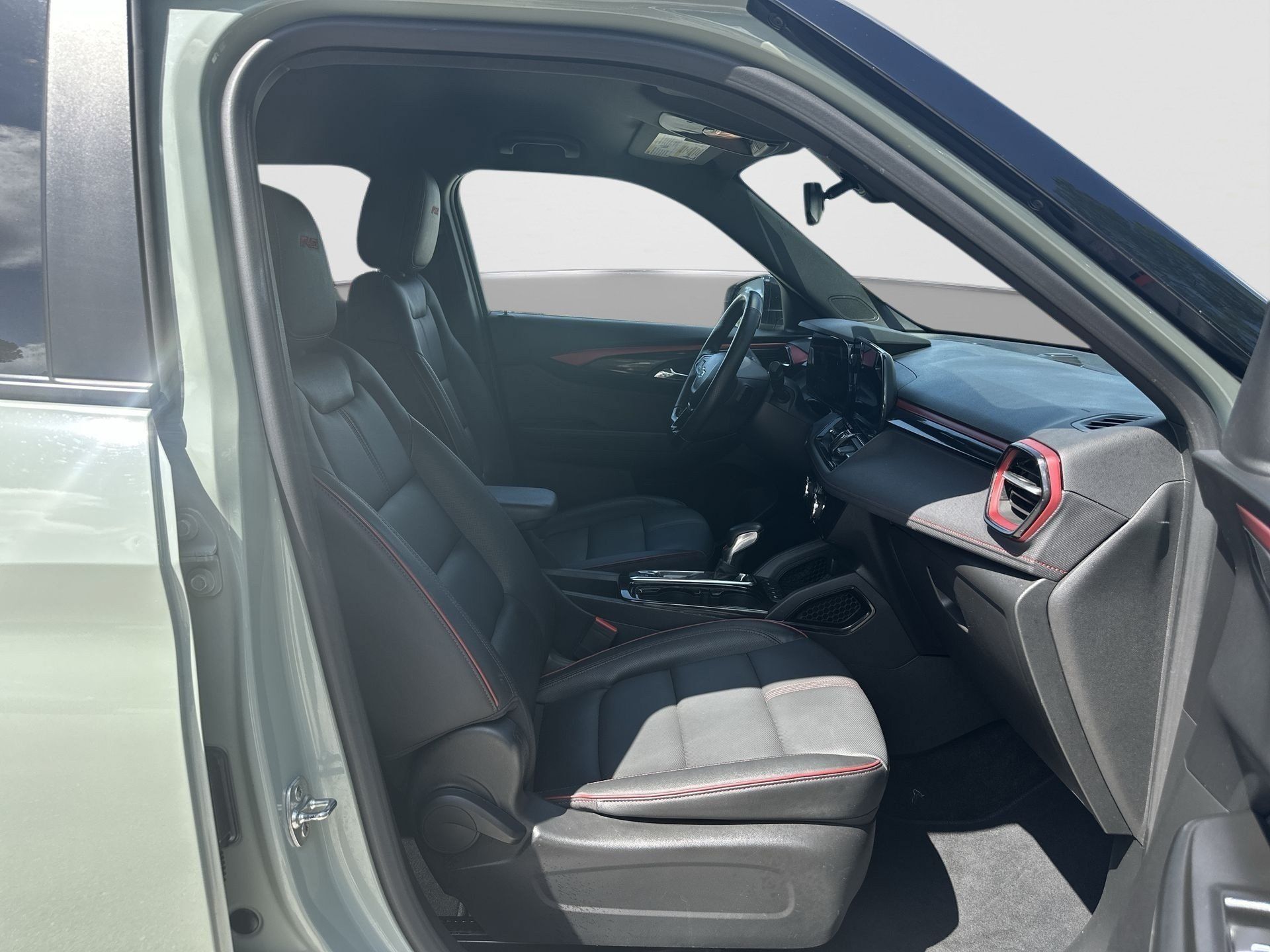 Certified 2024 Chevrolet TrailBlazer RS FWD image 27