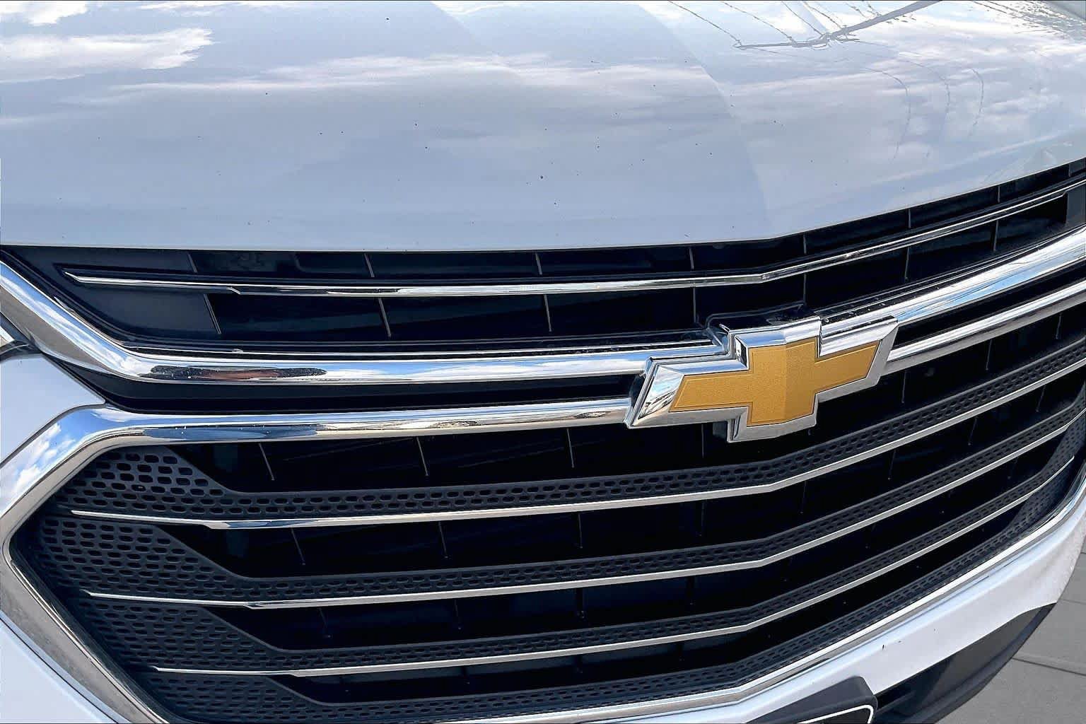 Used 2018 Chevrolet Traverse LT FWD image 29