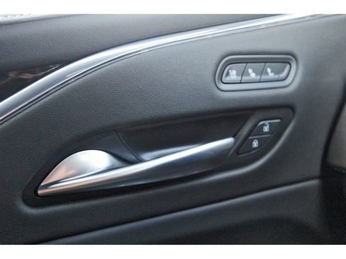 Used 2024 Cadillac Escalade Sport image 19