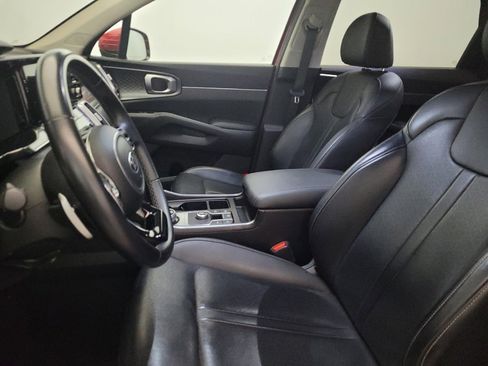 Used 2021 Kia Sorento EX image 17