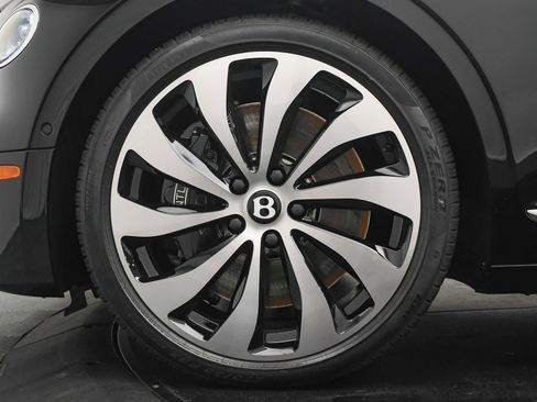 New 2026 Bentley Flying Spur Plug-In Hybrid AWD/4WD image 6