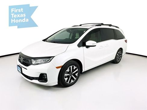 New 2026 Honda Odyssey EX-L image 3