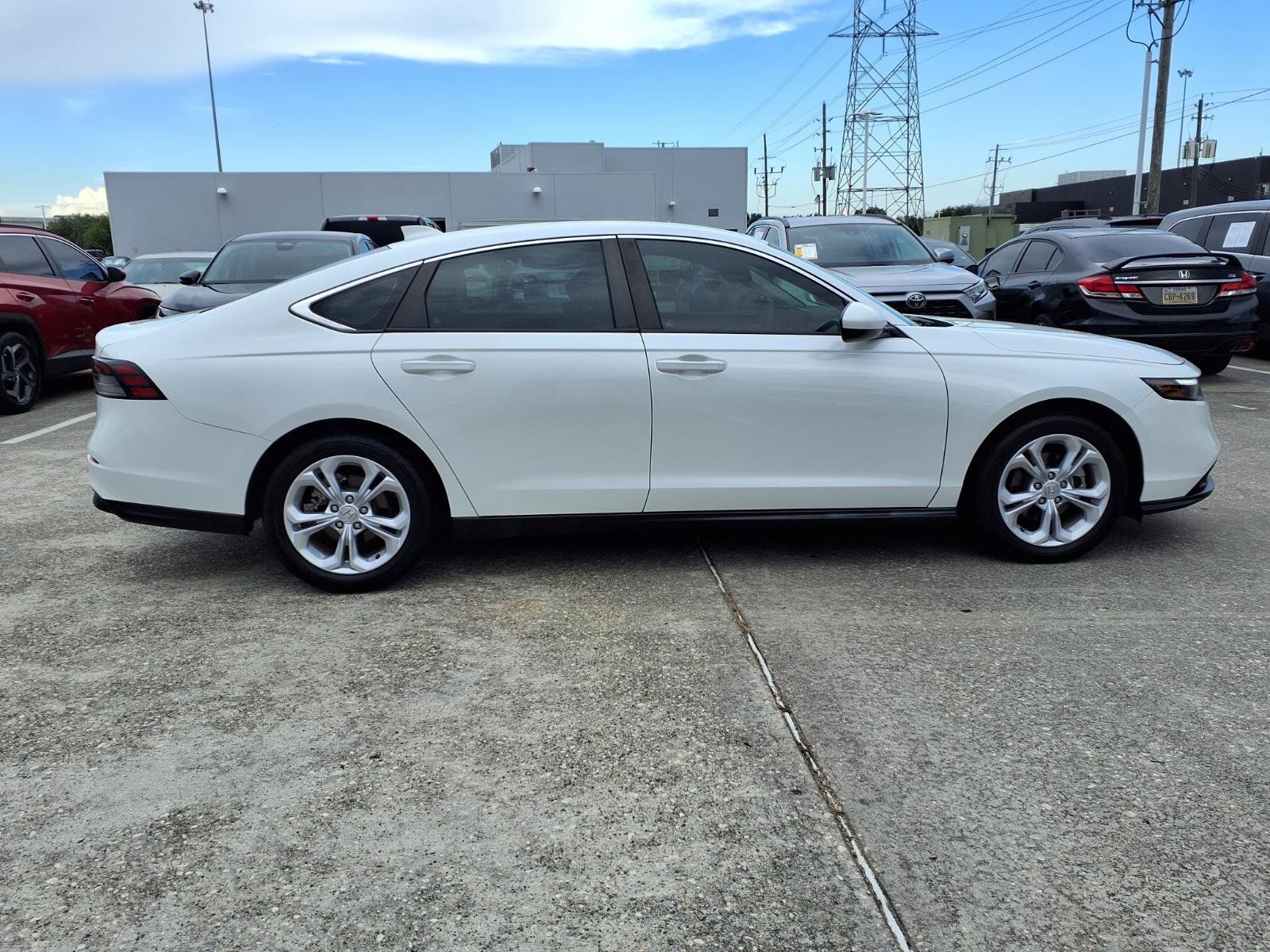 Certified 2023 Honda Accord LX image 24
