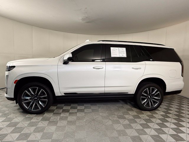 Used 2021 Cadillac Escalade Sport w/ Driver Assist Tech Package AWD/4WD image 2