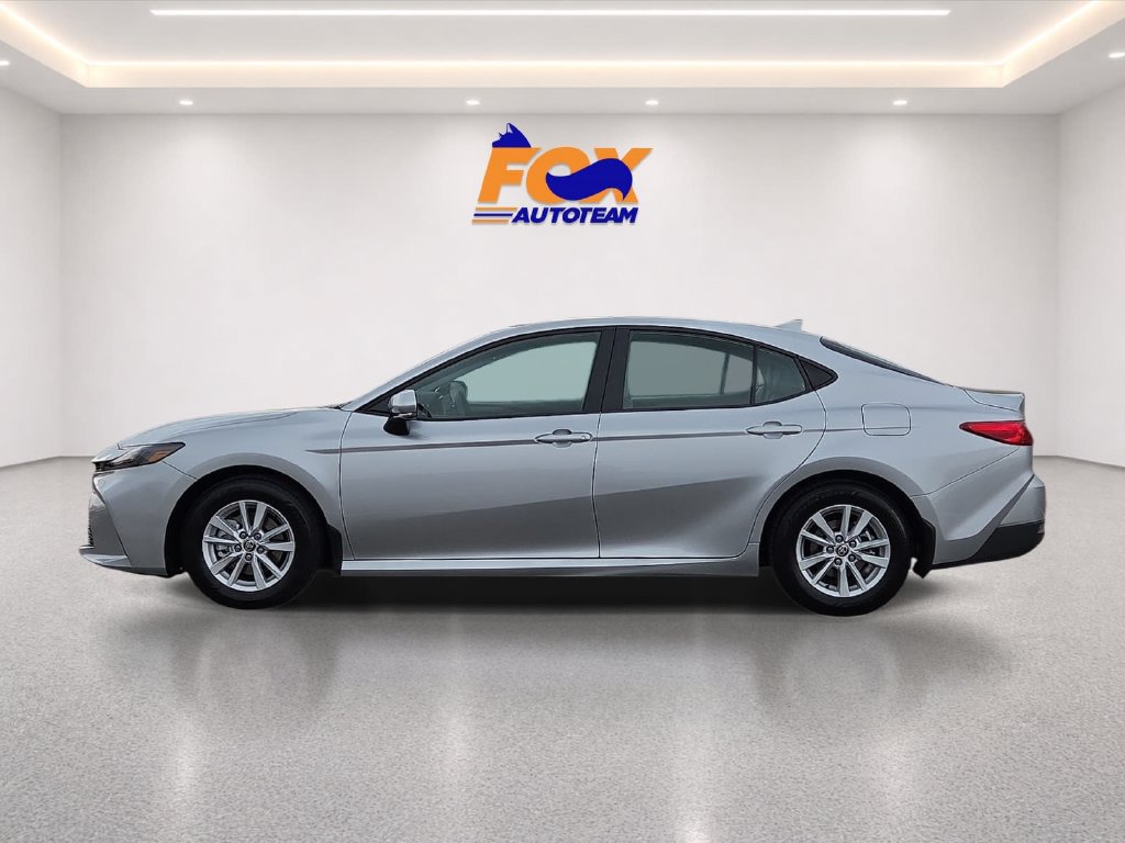 New 2026 Toyota Camry LE FWD image 2
