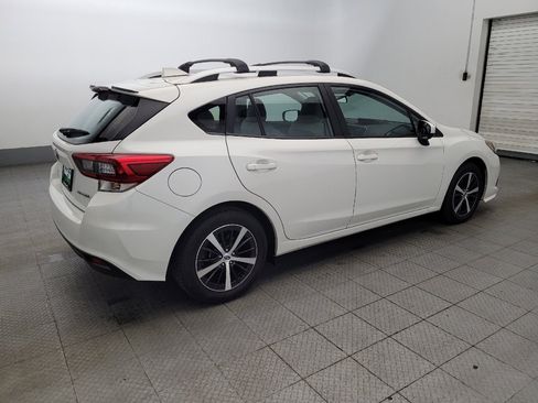 Used 2023 Subaru Impreza Premium image 10