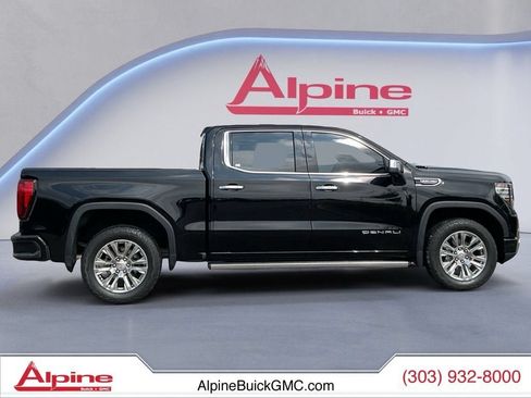 Used 2023 GMC Sierra 1500 Denali w/ Technology Package AWD/4WD image 6