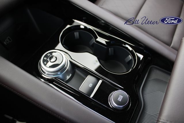 New 2026 Ford Explorer Platinum RWD image 13