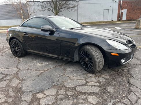 Used 2009 Mercedes-Benz SLK 300 image 10