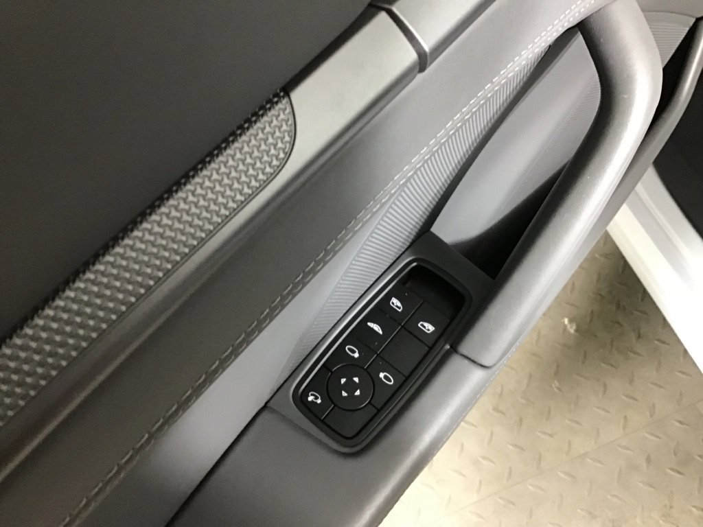 Certified 2023 Porsche 911 Carrera 4 AWD/4WD image 29